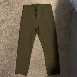 Lululemon Capri Legging